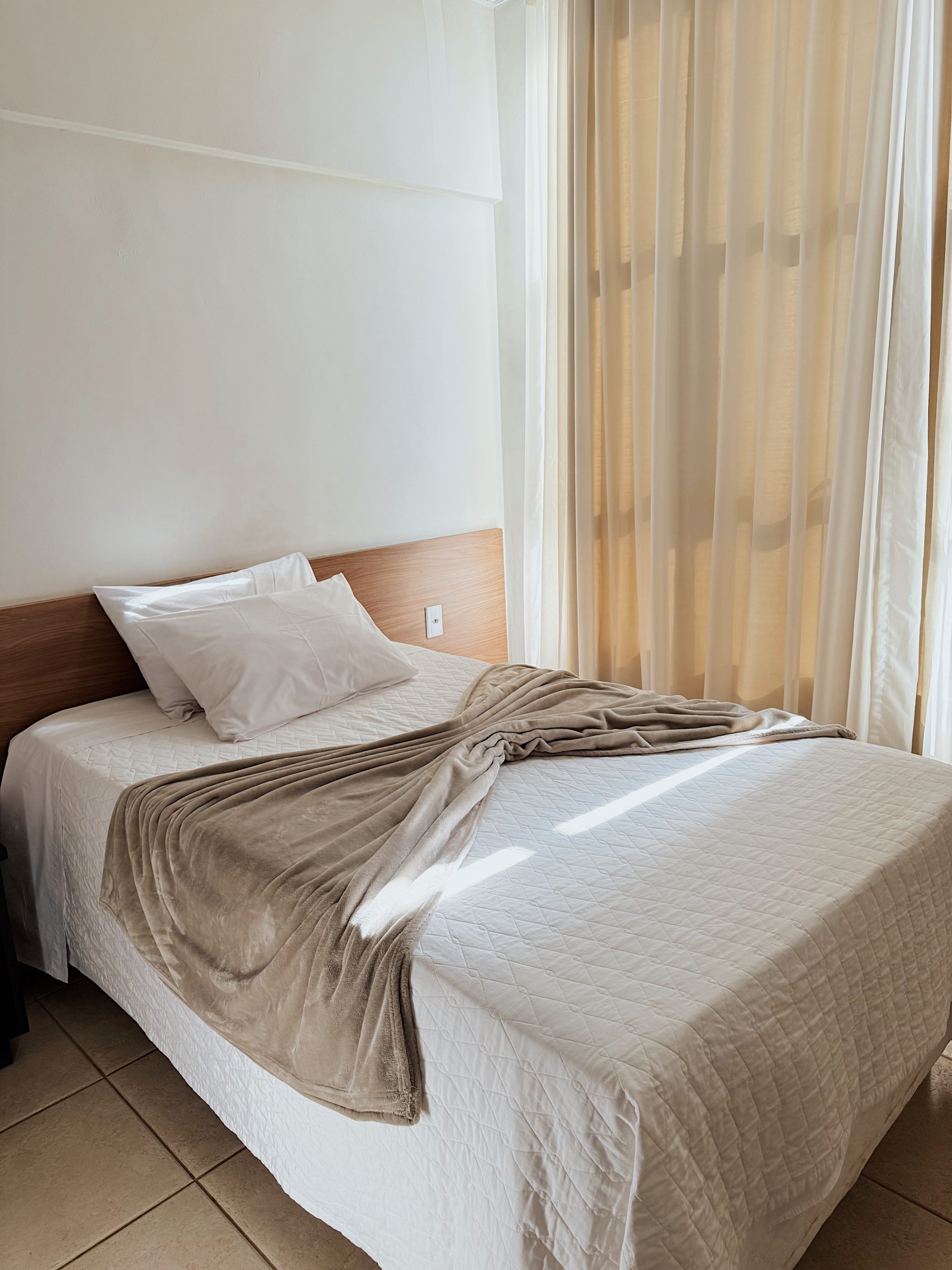 Edited in Tezza with: COASTAL, Contrast, & Sharpen