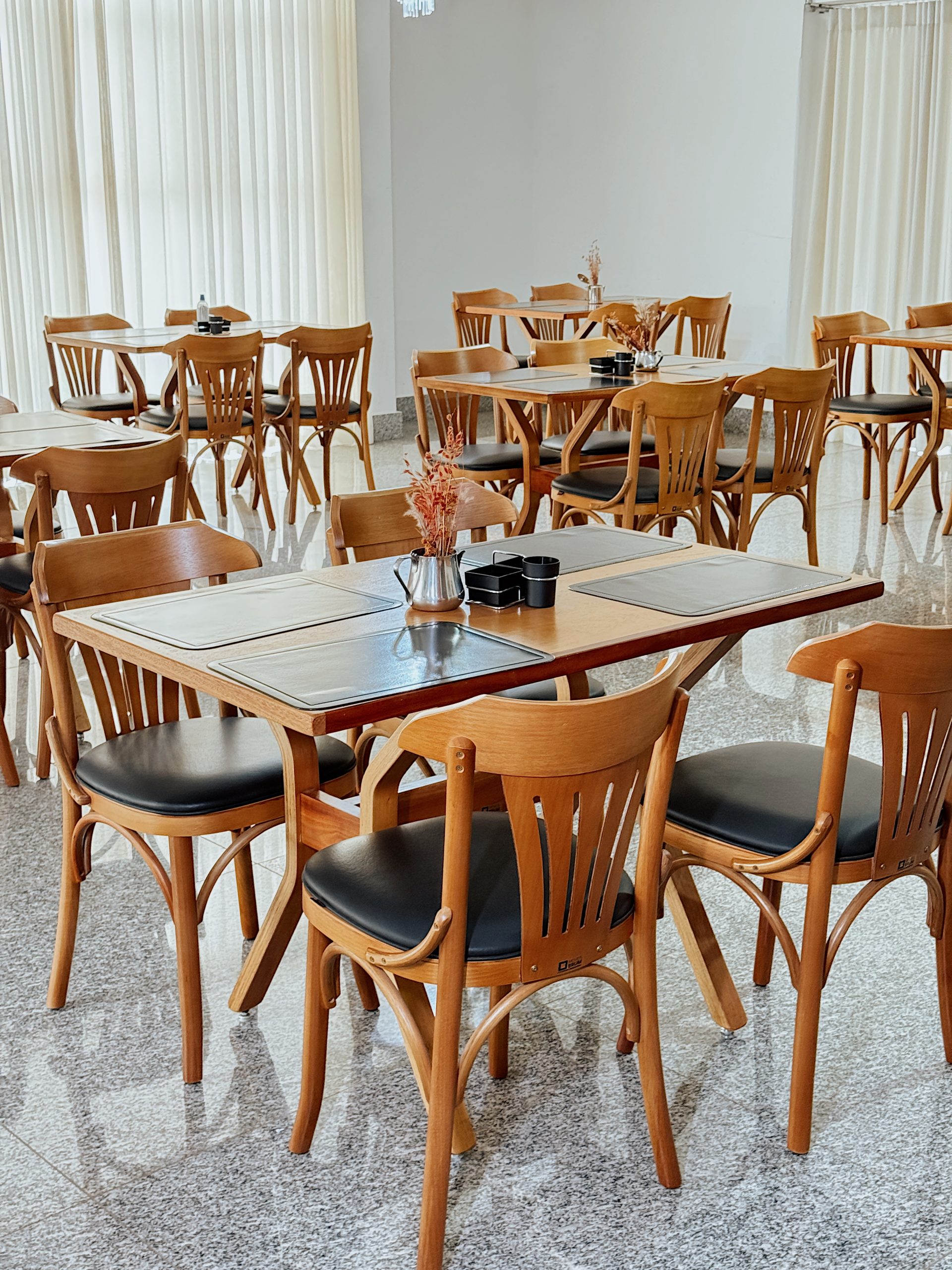 Edited in Tezza with: COASTAL, Contrast, & Sharpen